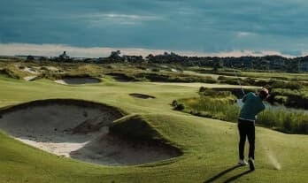 Man golfing